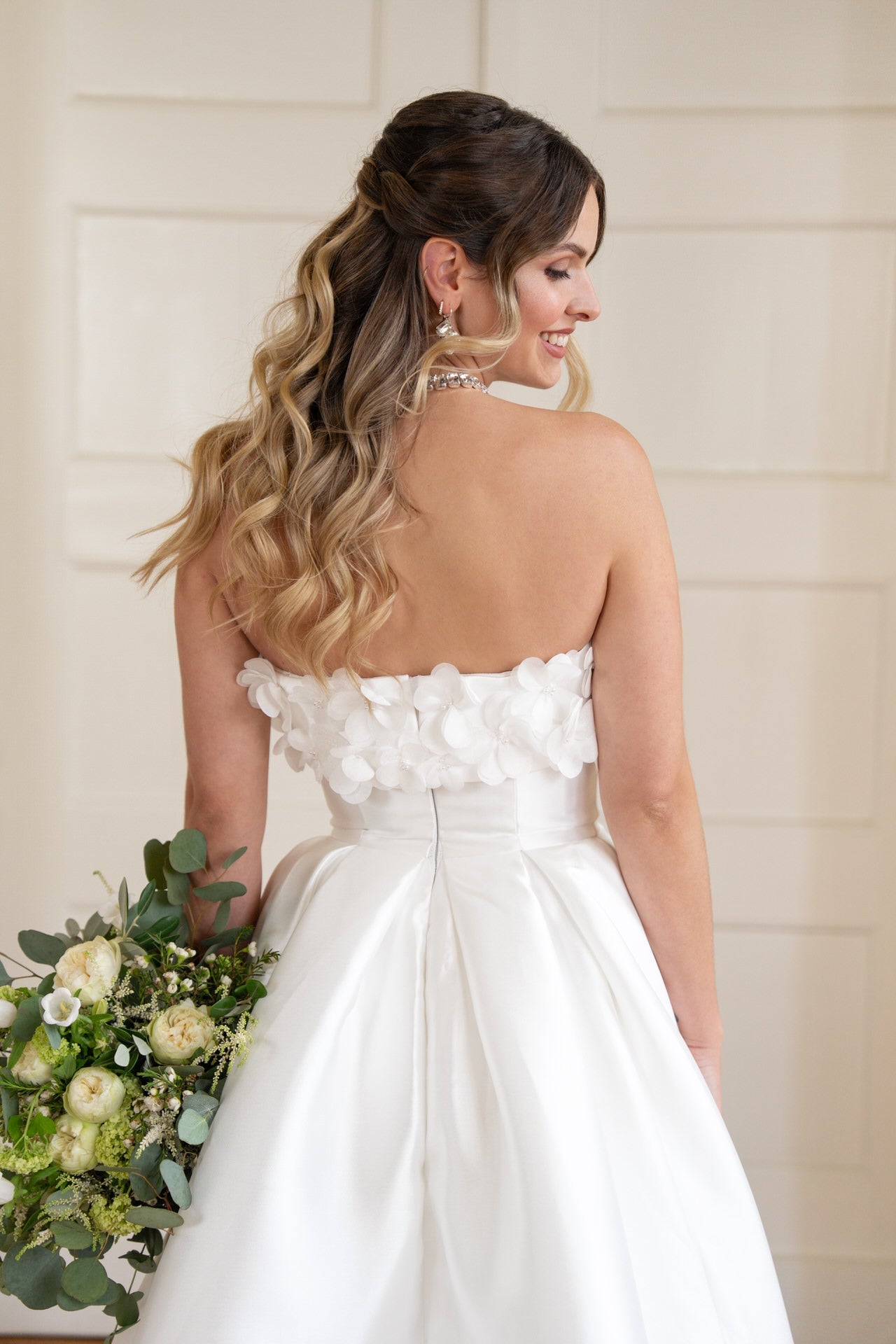 R2L26 - C - A06(Flowers)(Split) - Bridonista