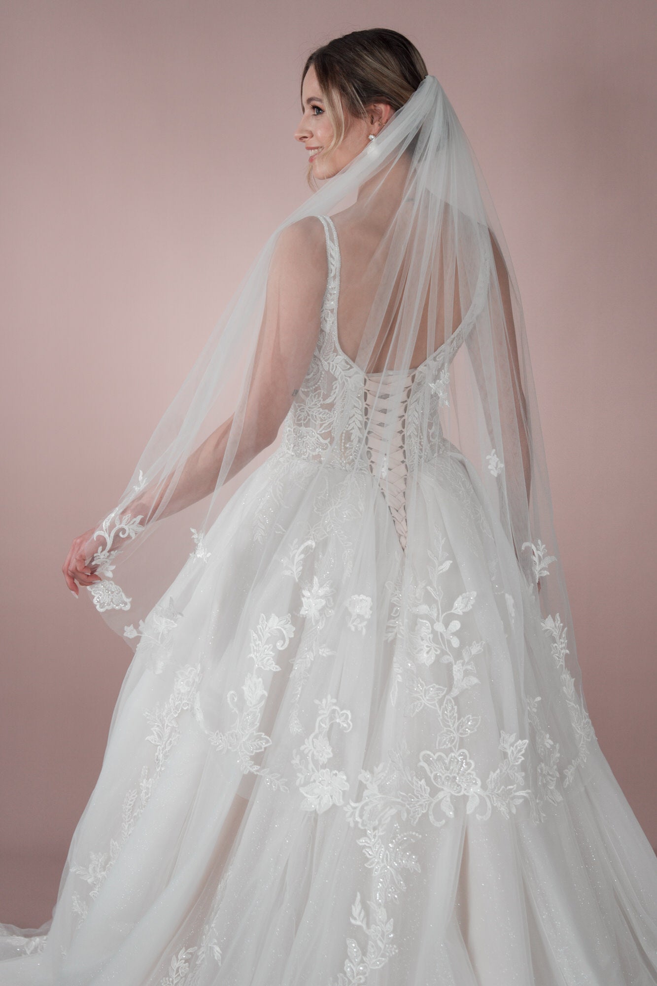 C23-03-V-1 - Bridonista