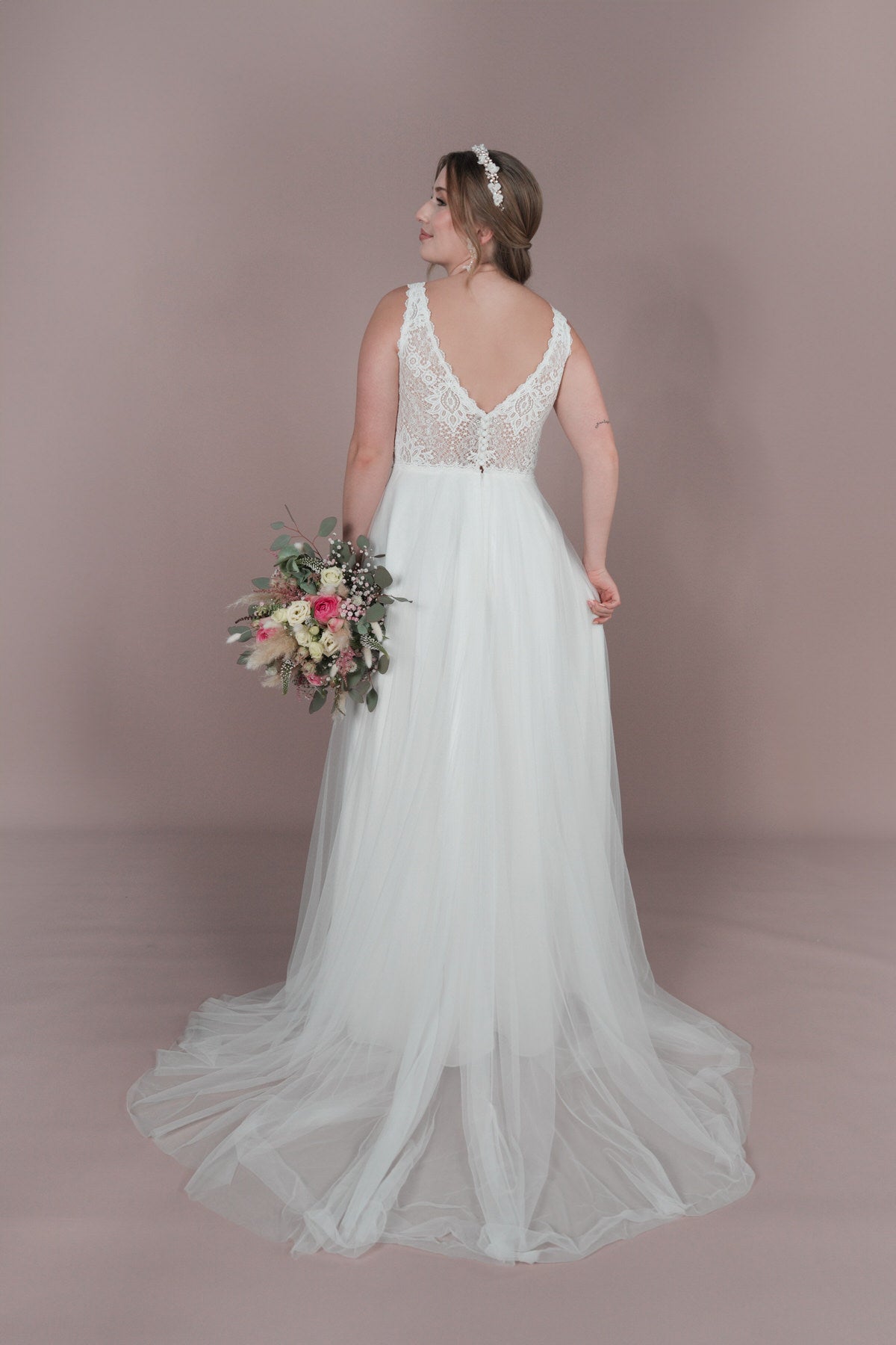 R2L25 - C - A06 - Bridonista