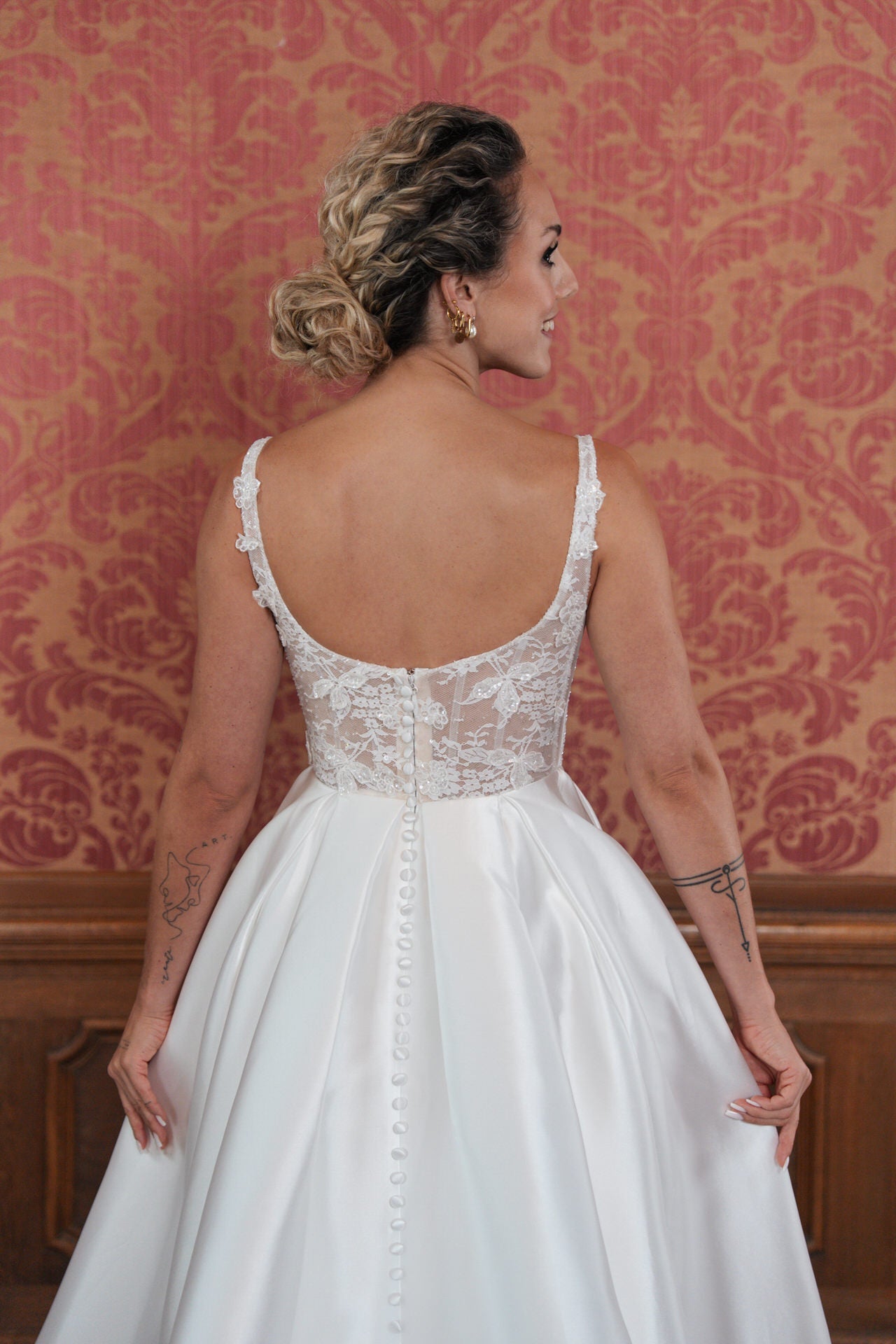 R2L26 - C - A08(Split) - Bridonista