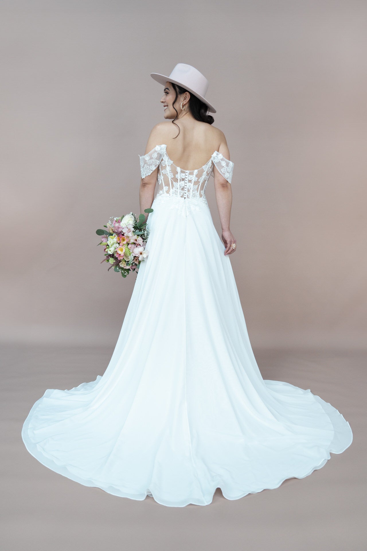 V26 - A02 - Bridonista